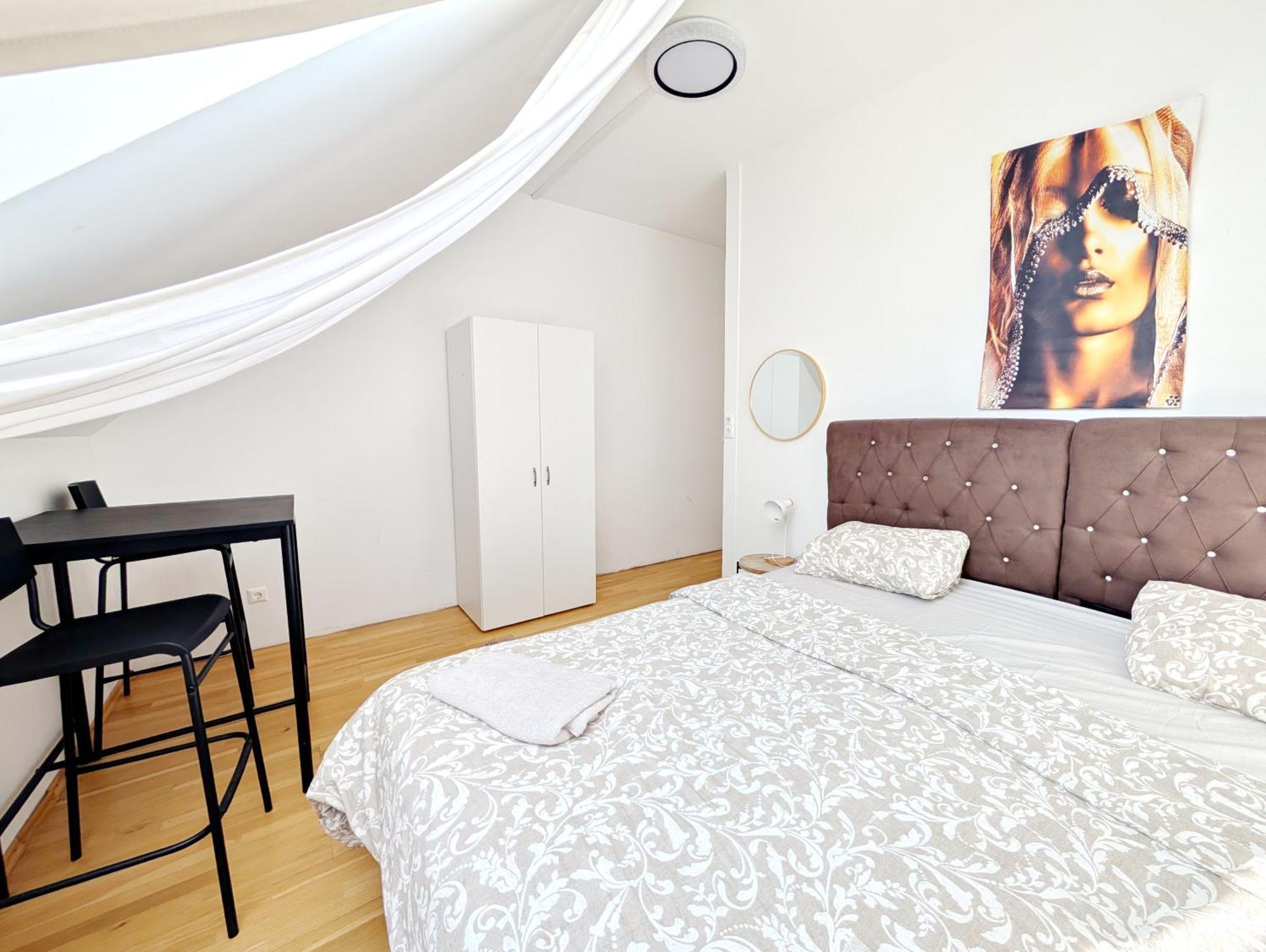 Charming At Maerzstrasse Close To Attractions Mz49 Privatunterkunft Wien